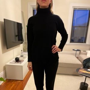 Cashmere sweater (small)